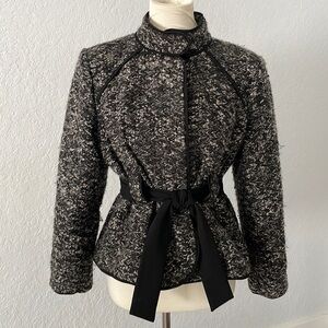 SANDRO Tweed jacket with tie in front. Size LP